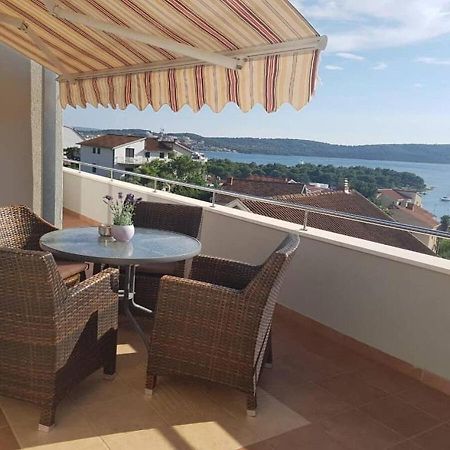 Apartments Javi - Free Private Parking Trogir Zewnętrze zdjęcie