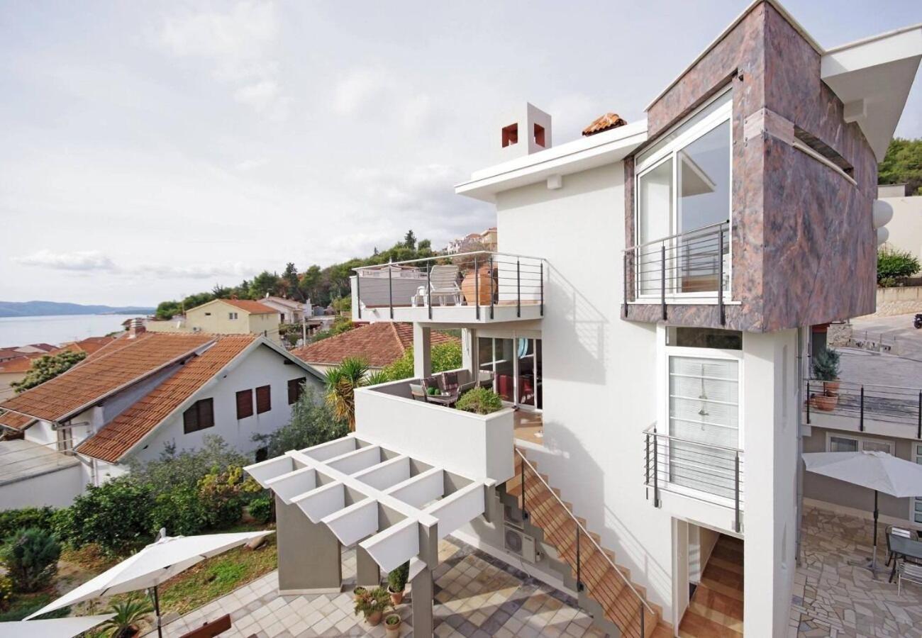 Apartments Javi - Free Private Parking Trogir Zewnętrze zdjęcie