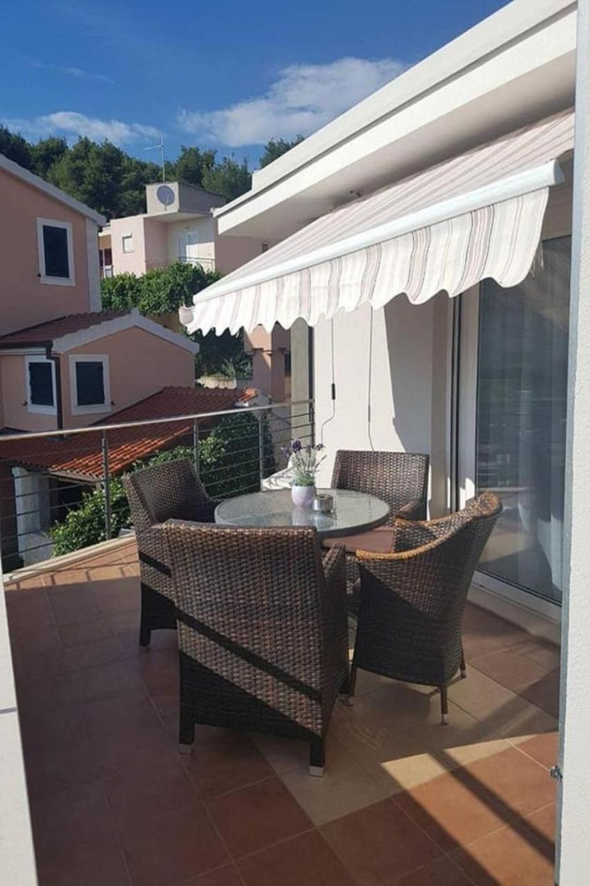Apartments Javi - Free Private Parking Trogir Zewnętrze zdjęcie