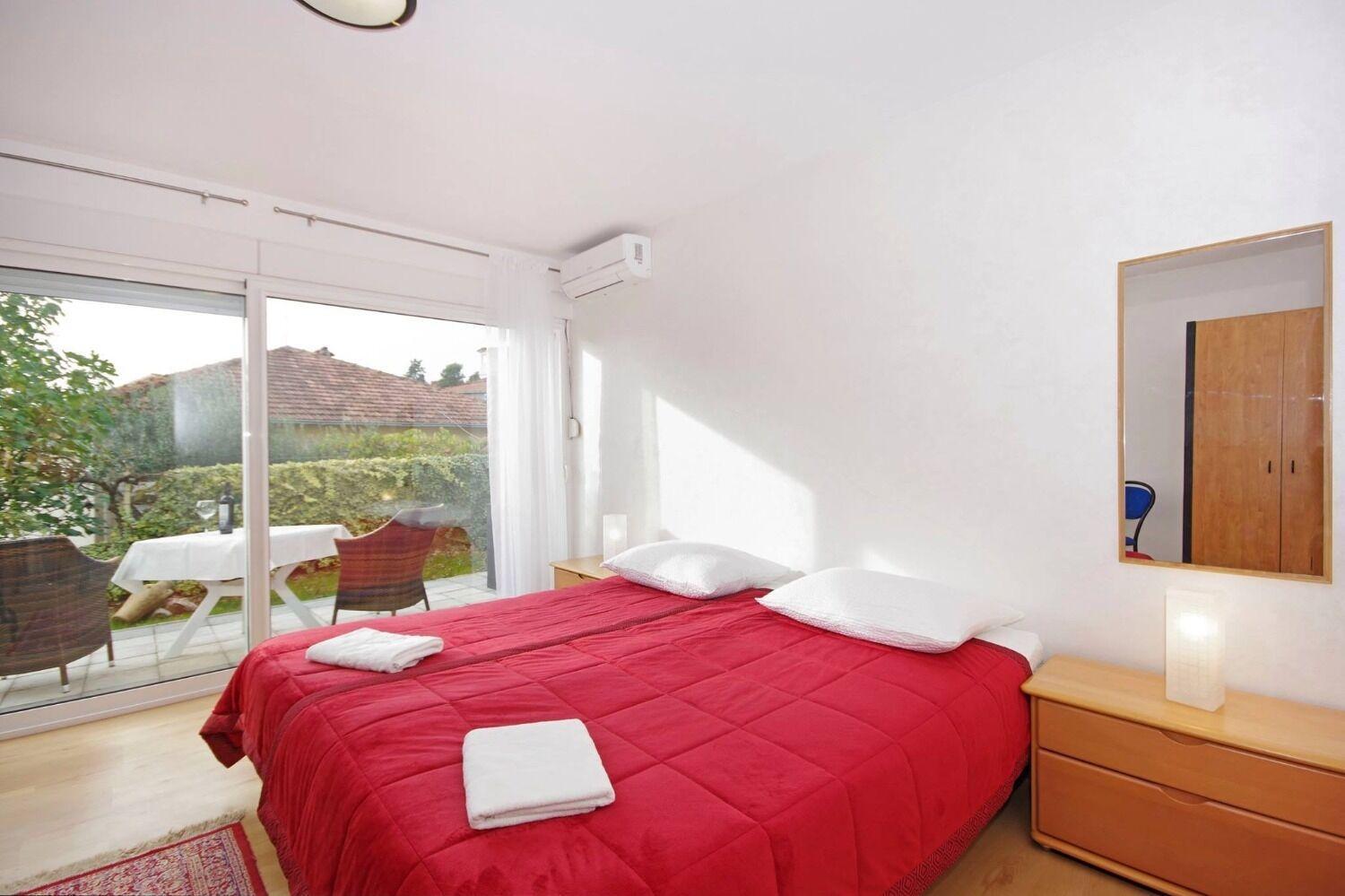 Apartments Javi - Free Private Parking Trogir Zewnętrze zdjęcie