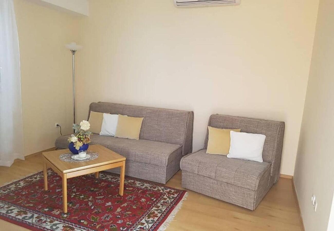 Apartments Javi - Free Private Parking Trogir Zewnętrze zdjęcie