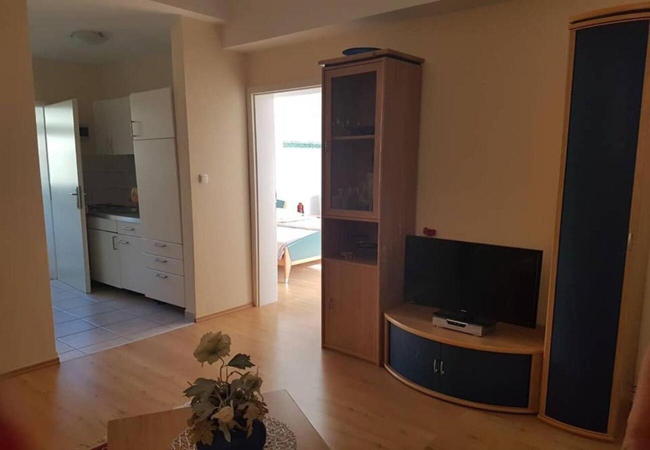 Apartments Javi - Free Private Parking Trogir Zewnętrze zdjęcie