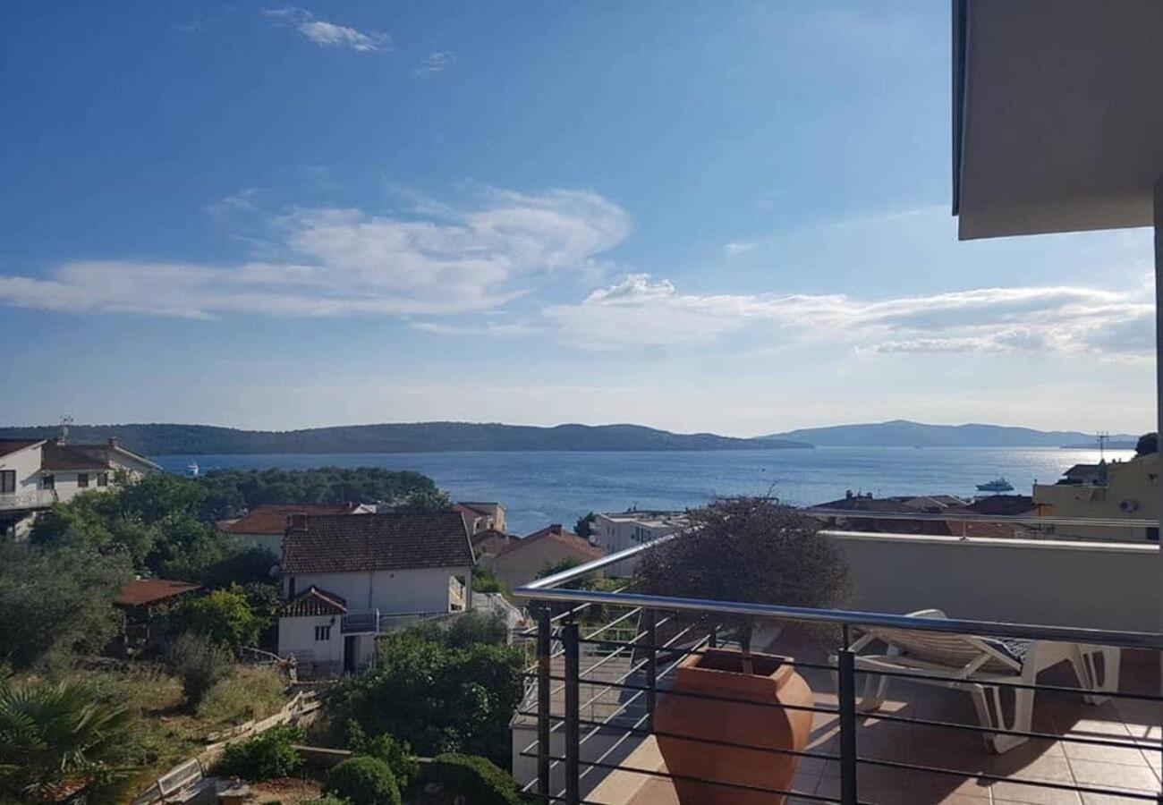 Apartments Javi - Free Private Parking Trogir Zewnętrze zdjęcie